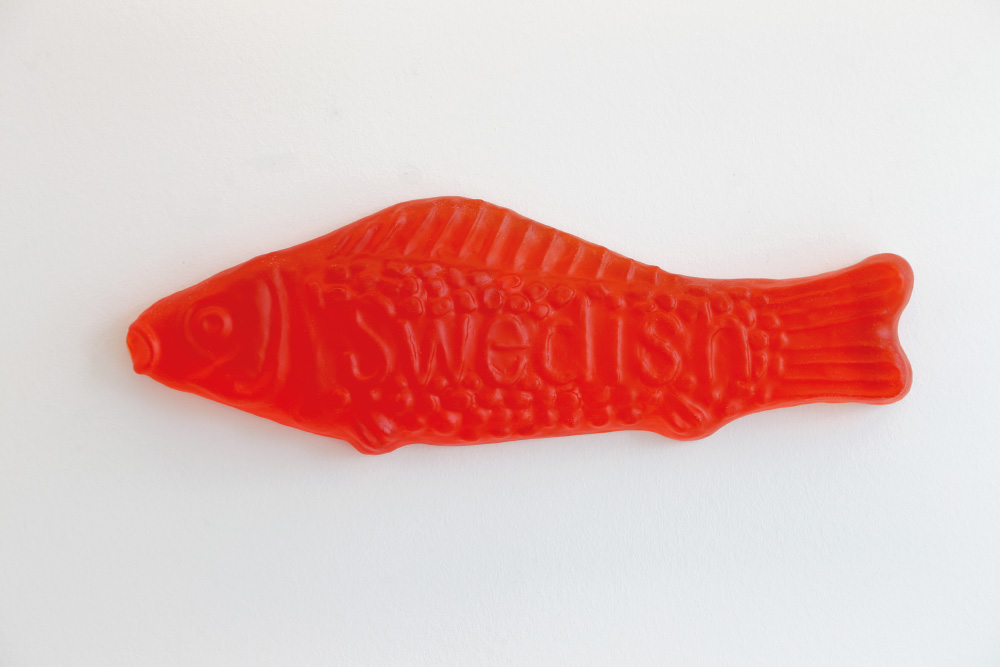Doppelklick öffnet Großansicht Peter Anton: Swedish Fish (orange)