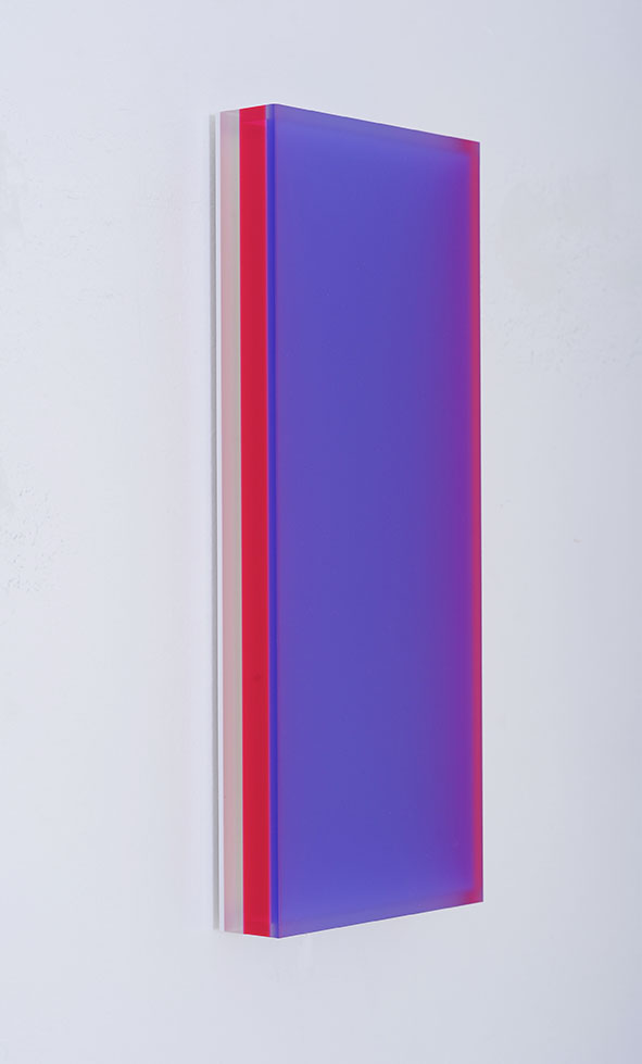 Colormirror Dornbirn - lila
