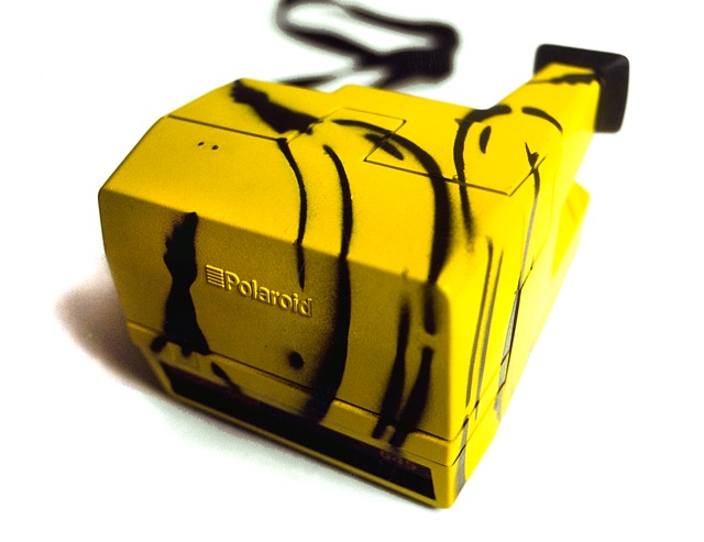 Thomas Baumgärtel: Polaroidkamera (Originalkamera, die Baumgärtel benutzt hat)
