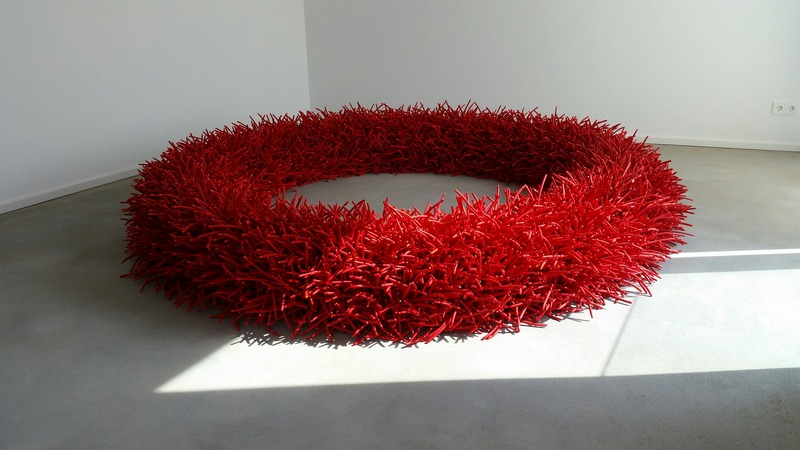 Bean Finneran: Red ring (DavisKlemmGallery)