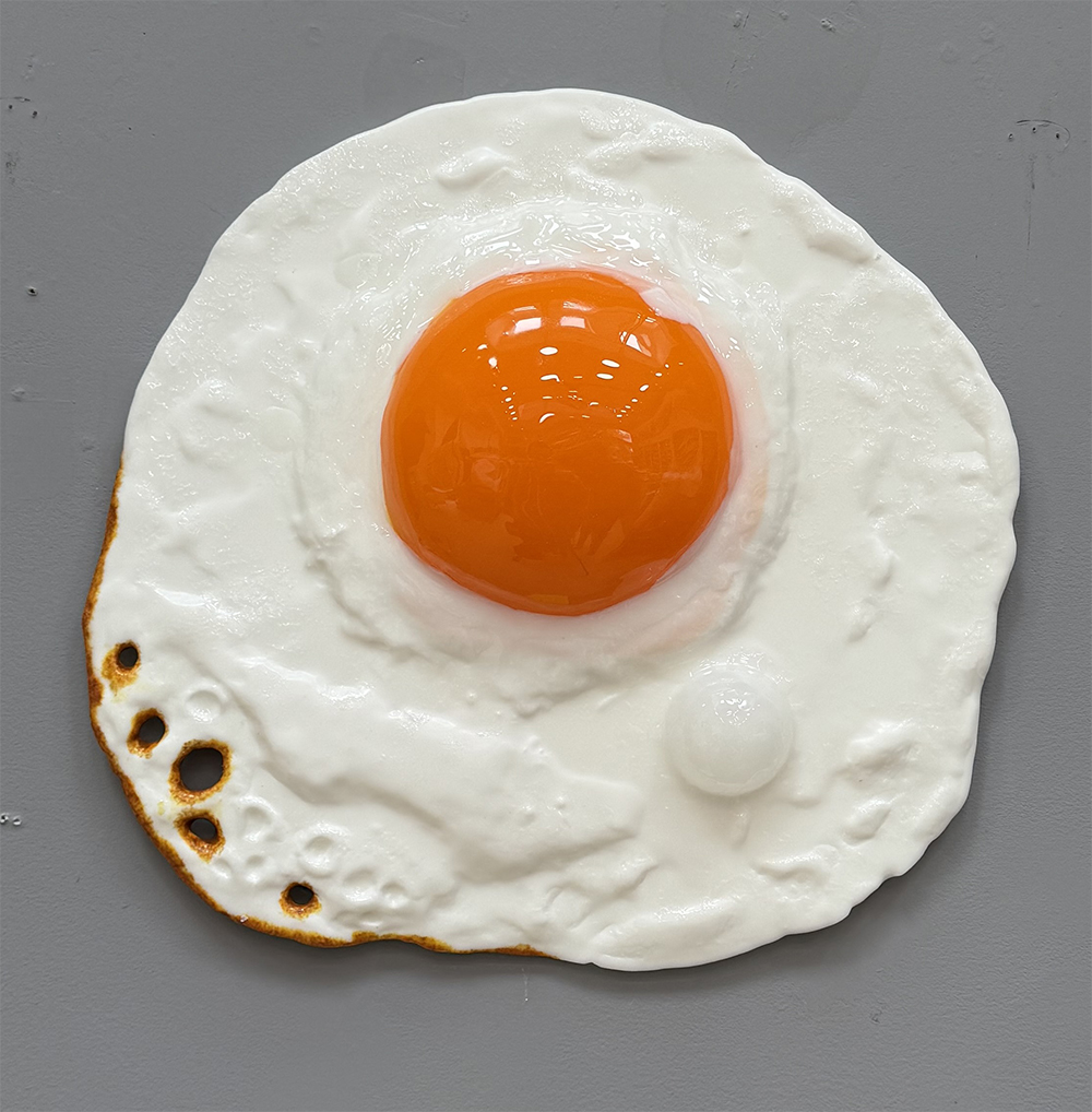 Peter Anton: Fried egg #12/12  (Sunny side up series)