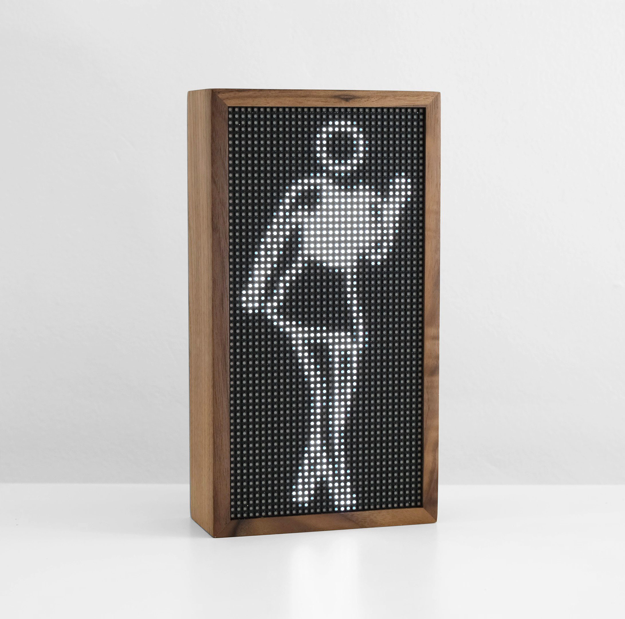 Doppelklick für Großansicht Dancing figure 3