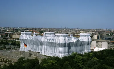 Christo, Jeanne-Claude, Volz: Wrapped Reichstag