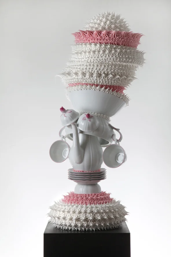 Anke Eilergehard: Kitchen Plastics